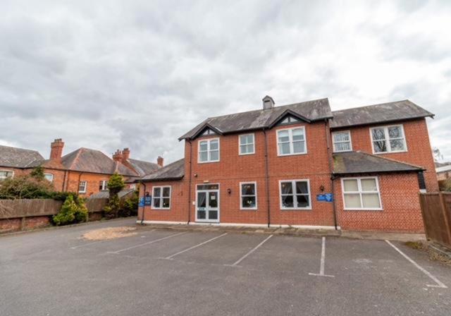 The Quorn Lodge Hotel Melton Mowbray Exterior photo